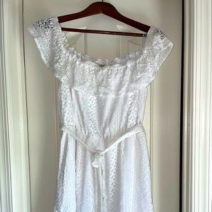 Summer lace dress in size 12 or beginning of 14 size
